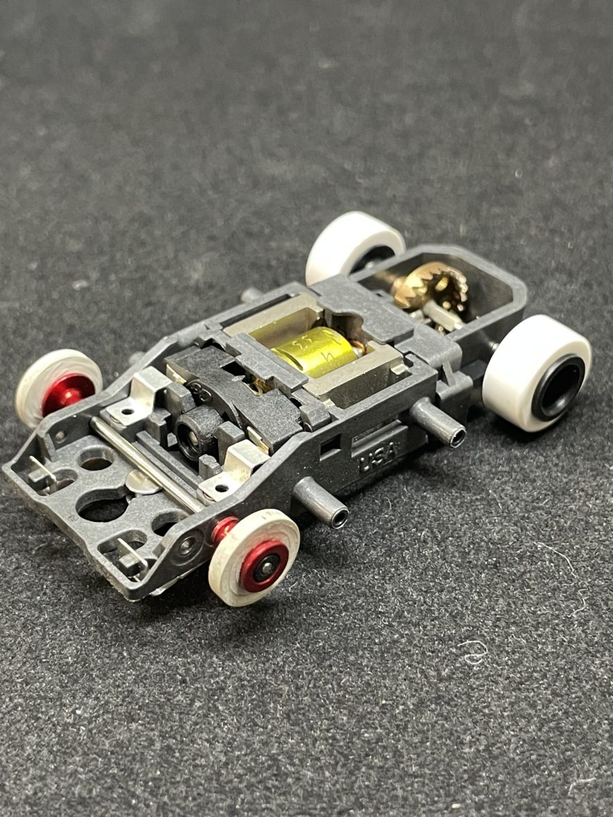 Ho slot car chassis online